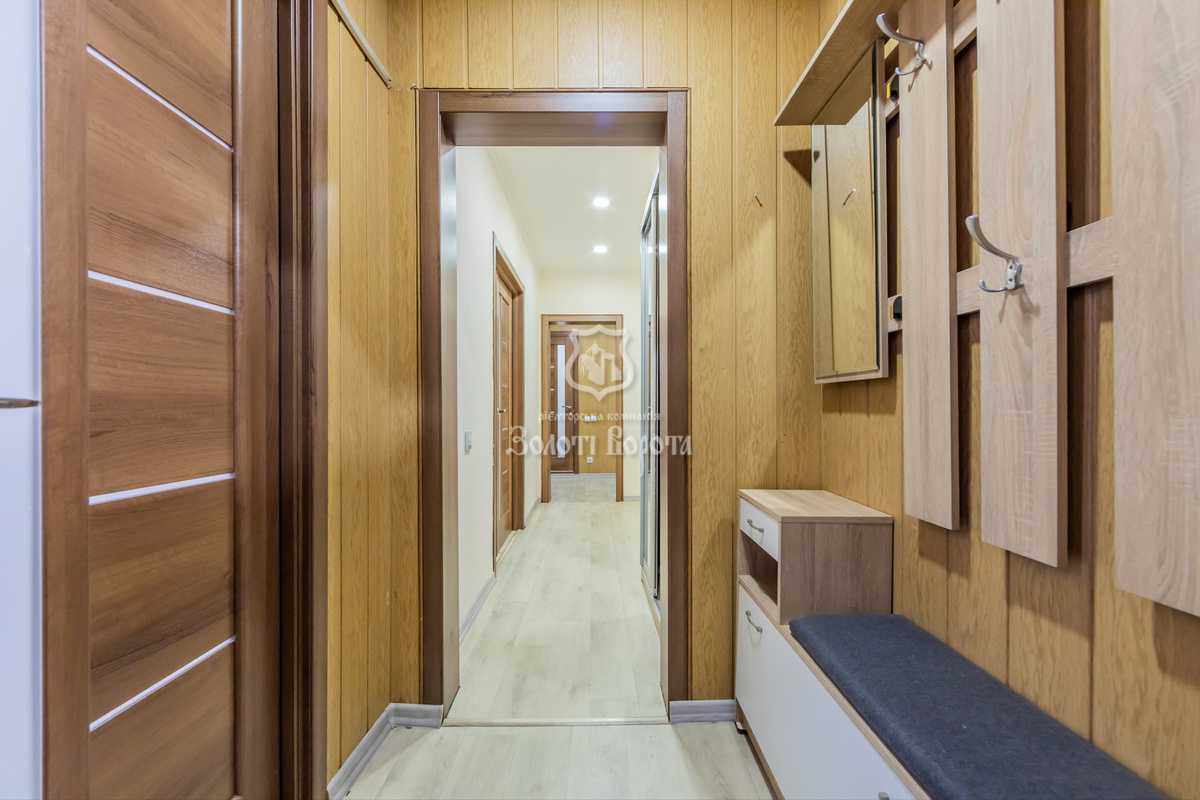 Продаж 3-кімнатної квартири 70 м², Миколи Бажана просп., 28В