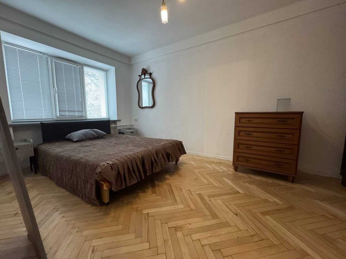 Оренда 2-кімнатної квартири 52 м², Курська, 11
