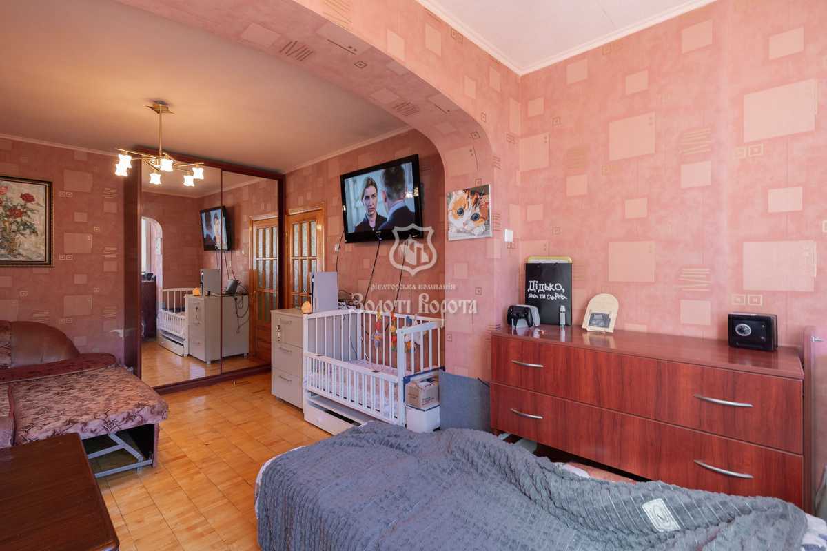 Продаж 2-кімнатної квартири 59.5 м², Миколи Закревського вул., 7