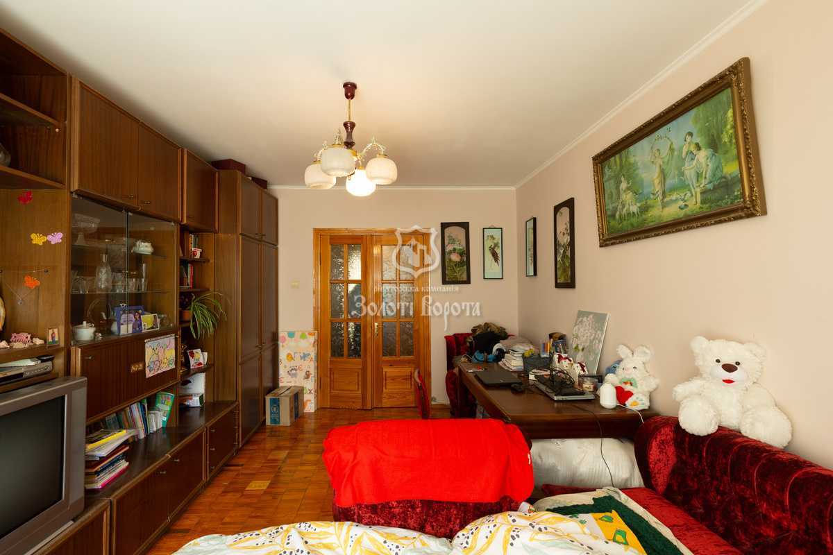 Продаж 2-кімнатної квартири 59.5 м², Миколи Закревського вул., 7