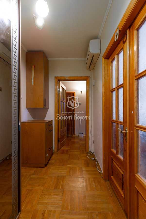 Продаж 2-кімнатної квартири 59.5 м², Миколи Закревського вул., 7