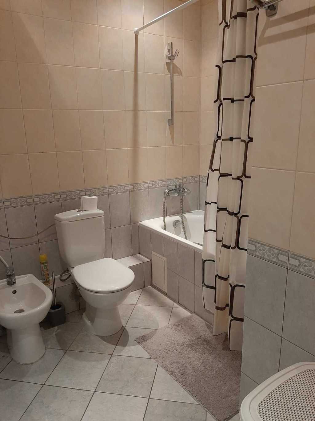 Оренда 2-кімнатної квартири 90 м², Борщагівська вул., 145
