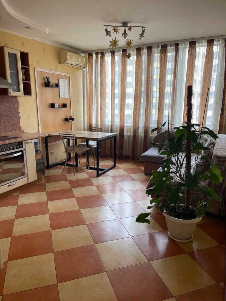 Аренда 1-комнатной квартиры 58 м², Вячеслава Черновола ул., 20