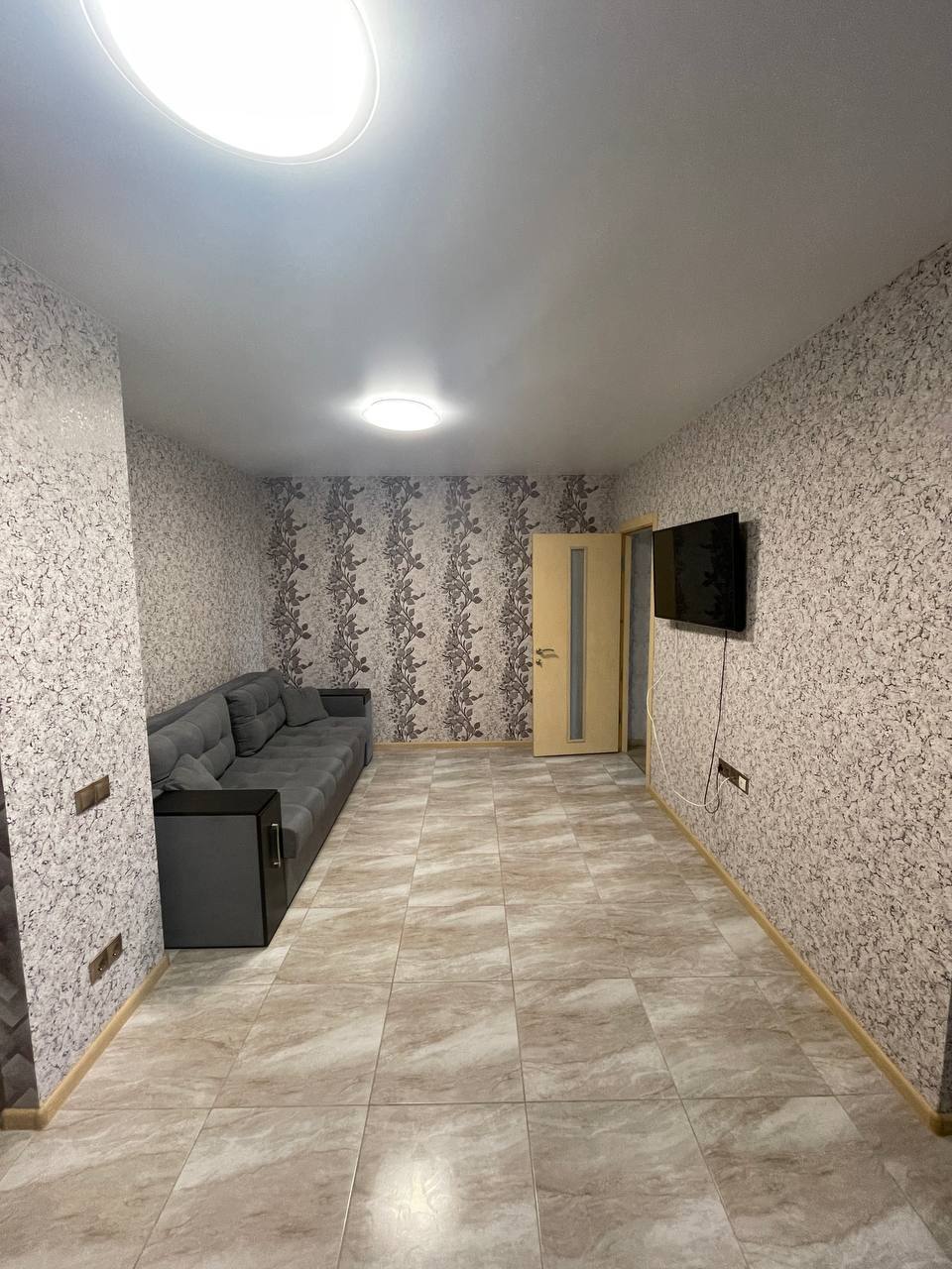 Аренда 2-комнатной квартиры 60 м², Славы бул.