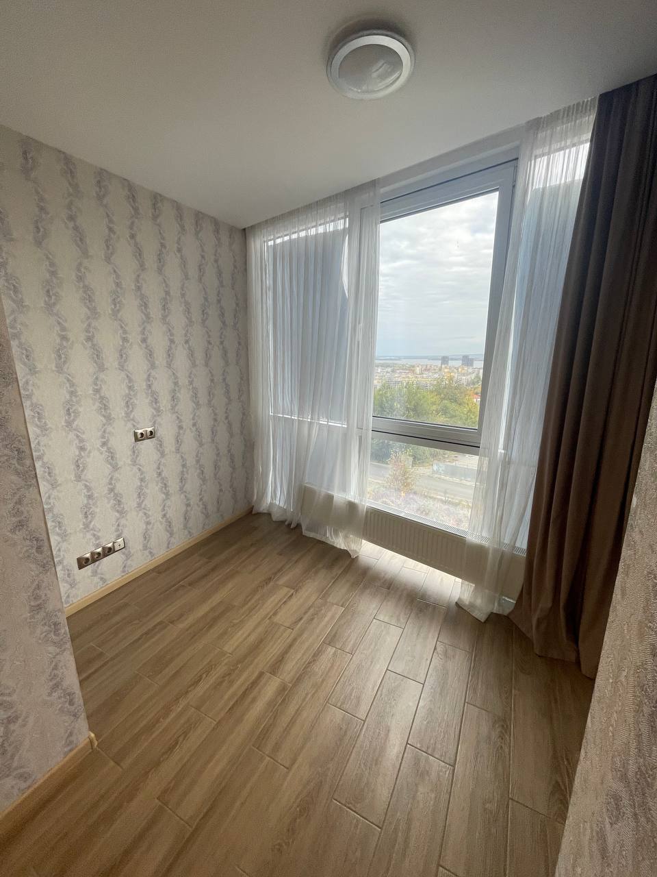 Аренда 2-комнатной квартиры 60 м², Славы бул.