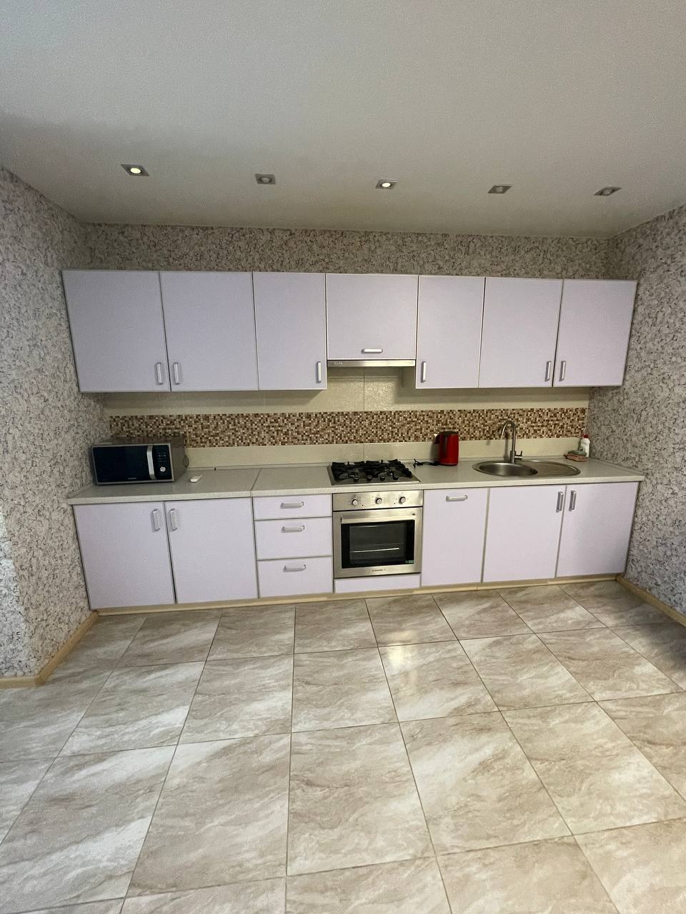 Аренда 2-комнатной квартиры 60 м², Славы бул.