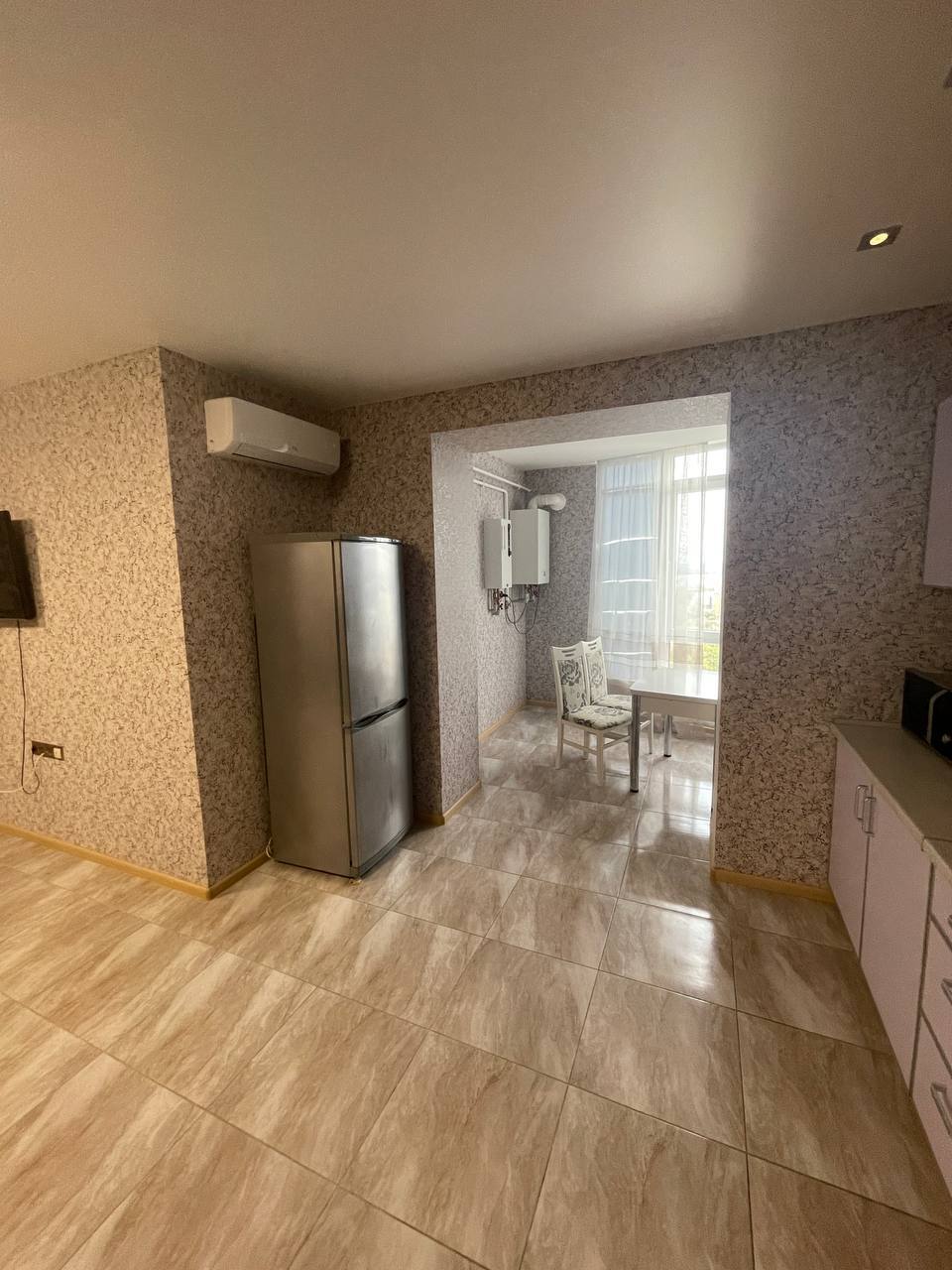 Аренда 2-комнатной квартиры 60 м², Славы бул.