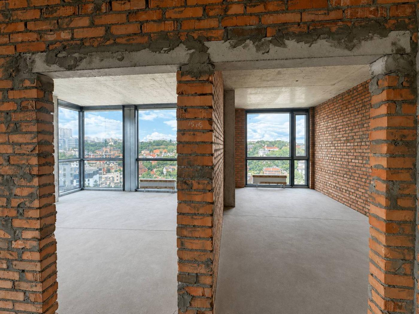 Продажа 3-комнатной квартиры 90 м², Старонаводницкая ул., 20