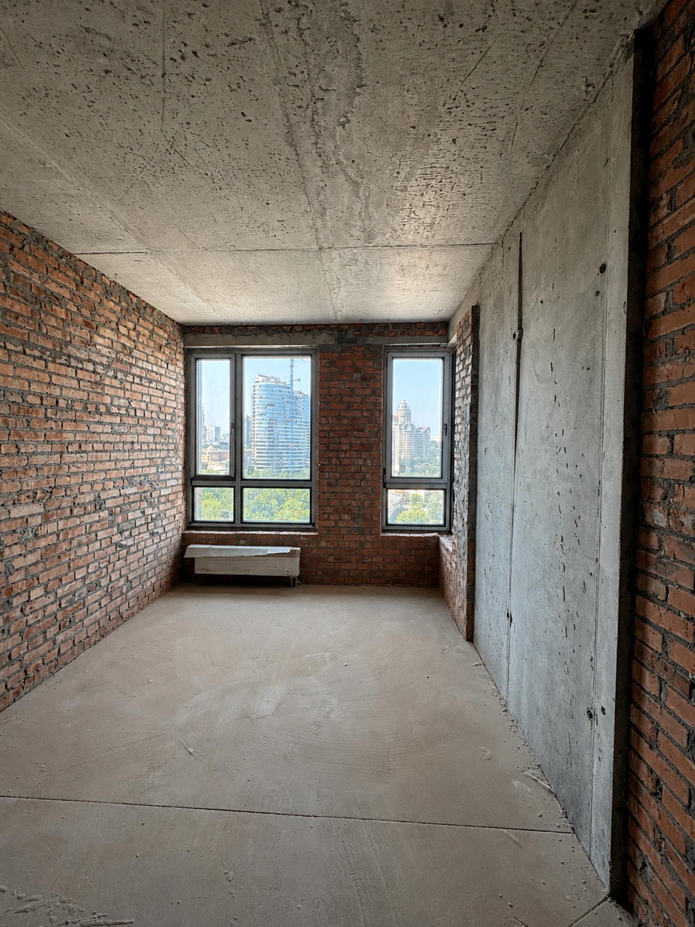 Продажа 2-комнатной квартиры 76 м², Старонаводницкая ул.