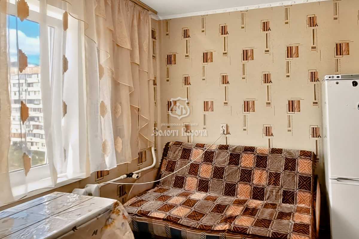 Продажа 1-комнатной квартиры 42.2 м², Милославська, 31б