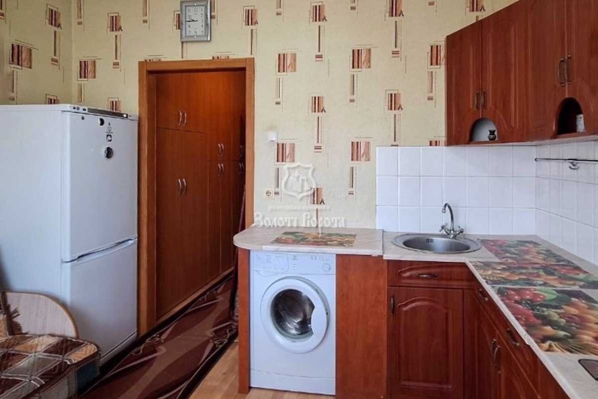 Продажа 1-комнатной квартиры 42.2 м², Милославська, 31б