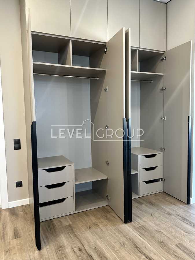 Продажа 2-комнатной квартиры 77 м², Никольско-Слободская ул., 3Б