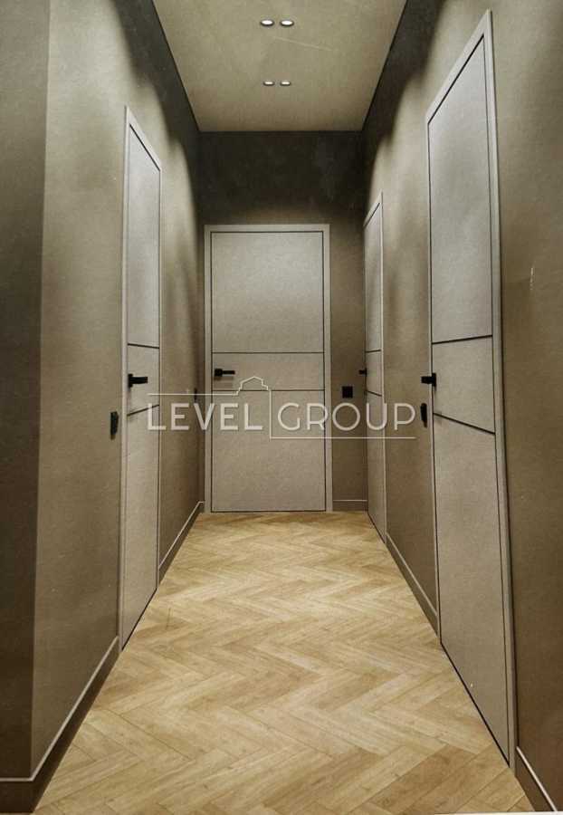 Продажа 2-комнатной квартиры 77 м², Никольско-Слободская ул., 3Б