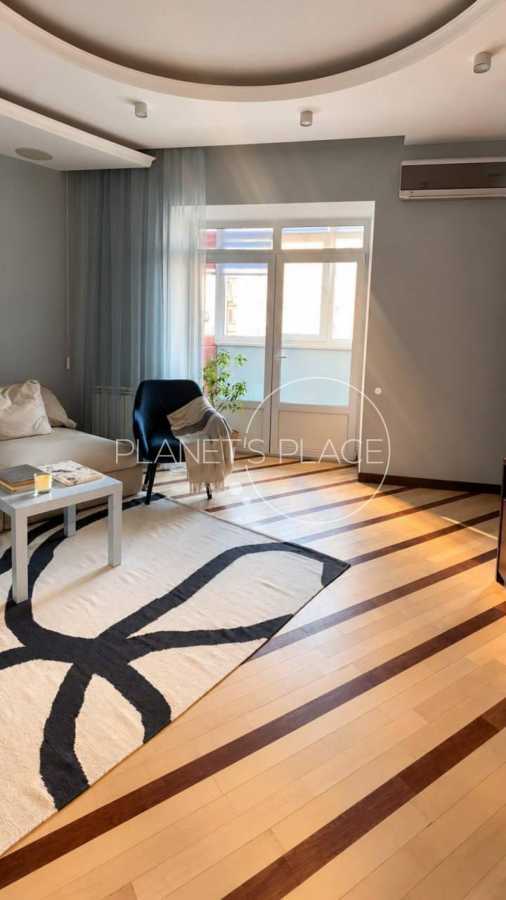 Продажа 2-комнатной квартиры 75.7 м², Вячеслава Черновола ул., 25