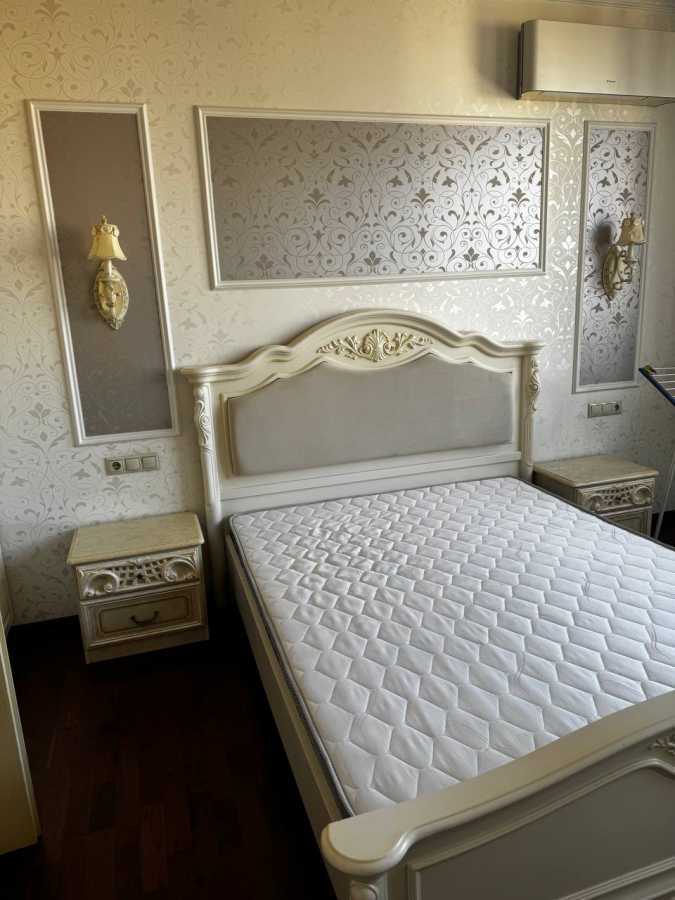 Аренда 3-комнатной квартиры 124 м², Василия Тютюнника ул., 37/1