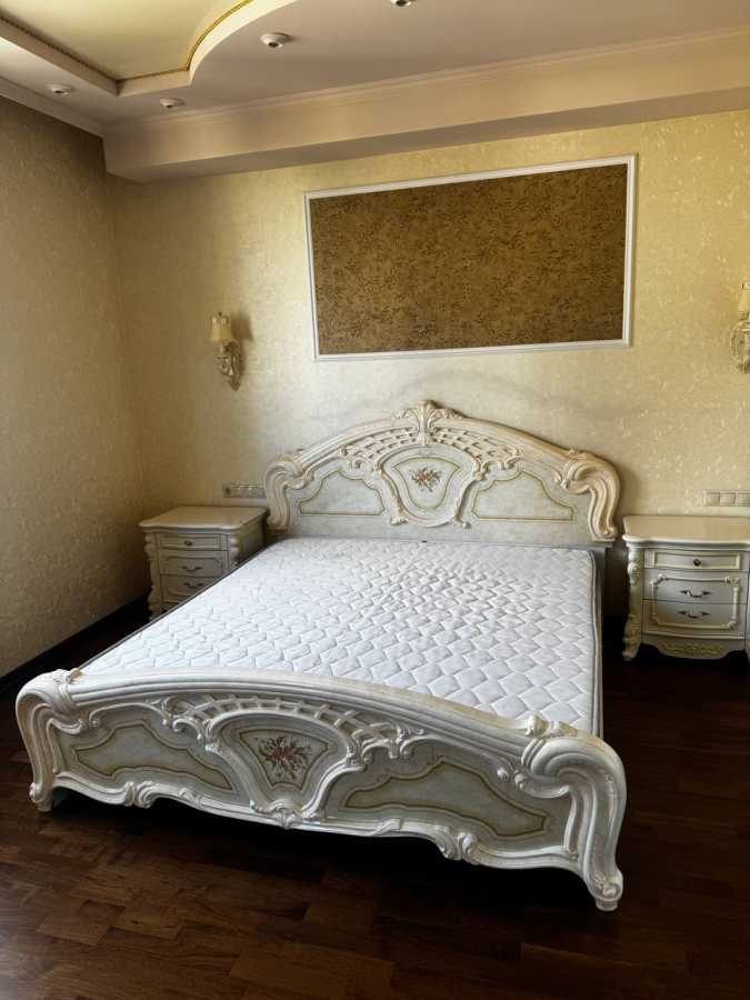 Аренда 3-комнатной квартиры 124 м², Василия Тютюнника ул., 37/1