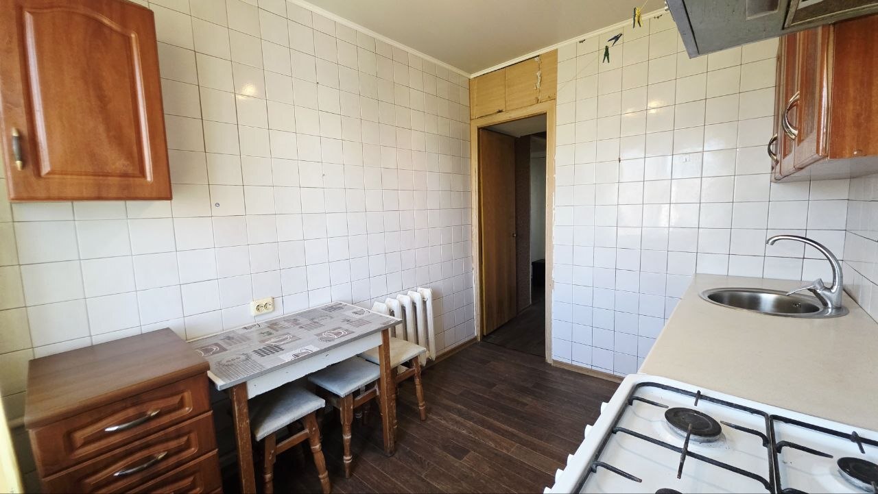 Продаж 2-кімнатної квартири 50 м², Космодромна вул.