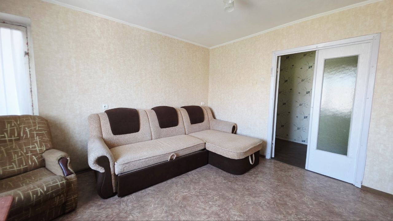Продаж 2-кімнатної квартири 50 м², Космодромна вул.