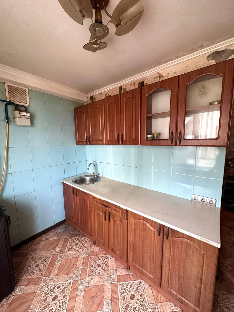 Продажа 4-комнатной квартиры 71 м², Академика Заболотного ул., 20