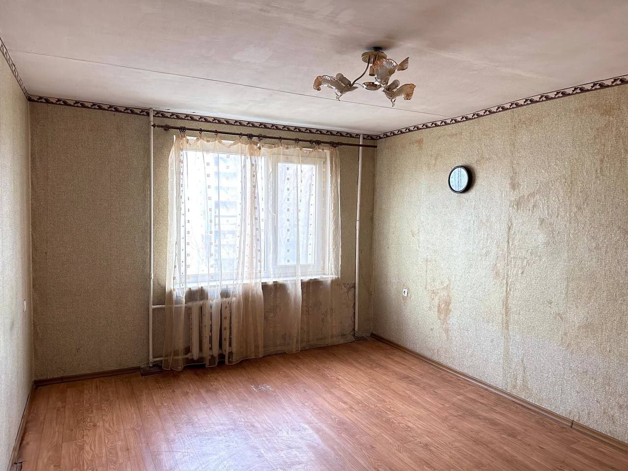 Продажа 4-комнатной квартиры 71 м², Академика Заболотного ул., 20