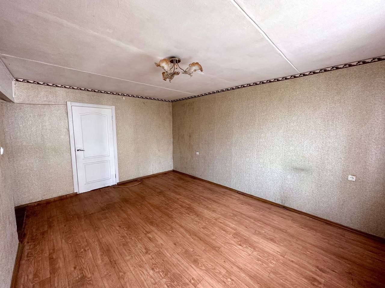 Продажа 4-комнатной квартиры 71 м², Академика Заболотного ул., 20