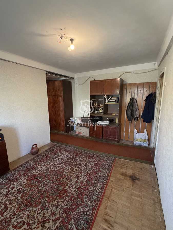 Продаж 2-кімнатної квартири 41.7 м², Соборності просп., 1В