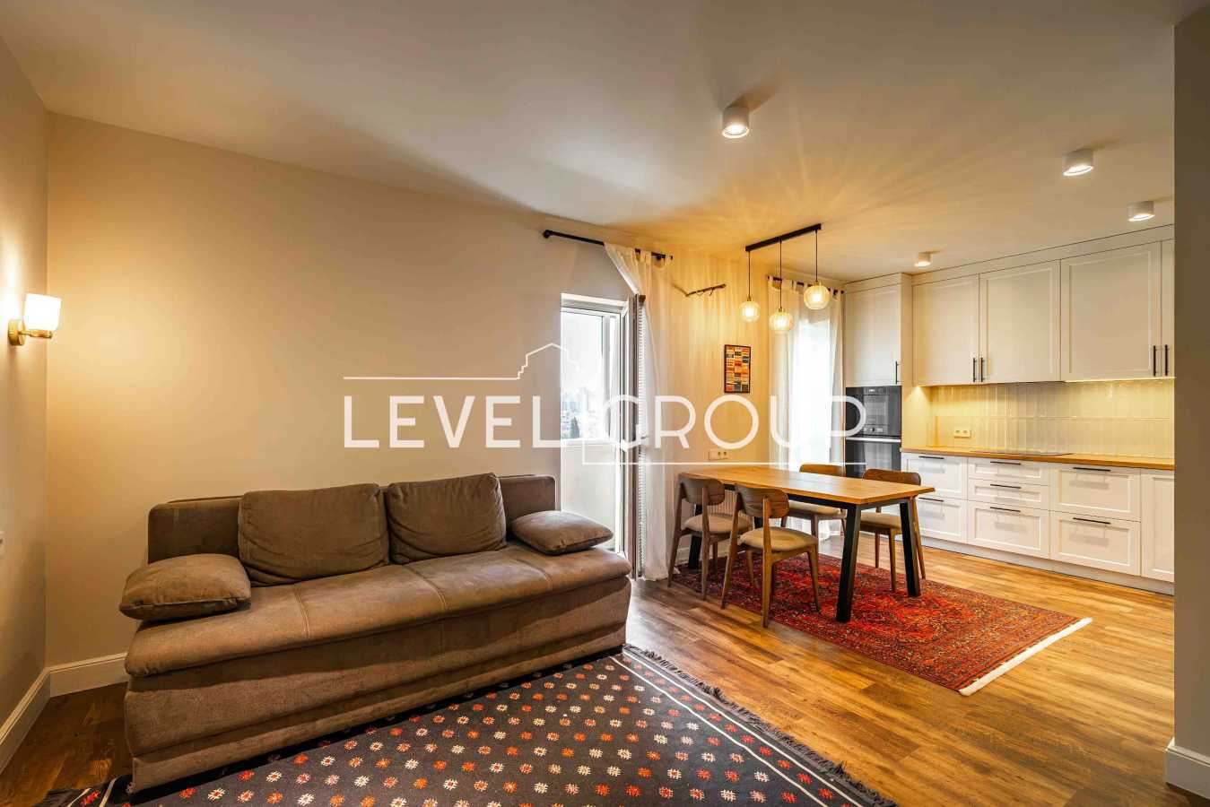 Продажа 2-комнатной квартиры 75.7 м², Златоустовская ул., 25