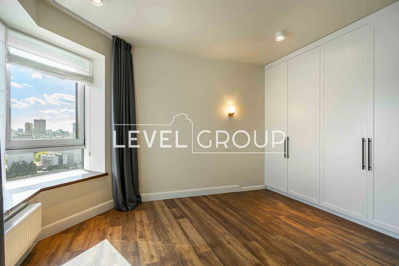 Продажа 2-комнатной квартиры 75.7 м², Златоустовская ул., 25