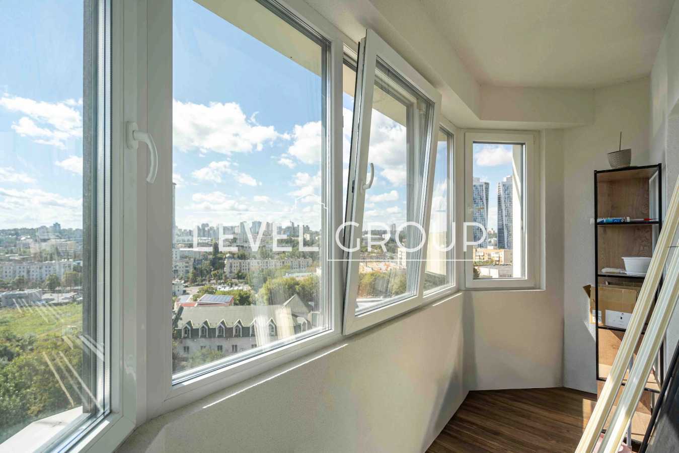 Продажа 2-комнатной квартиры 75.7 м², Златоустовская ул., 25