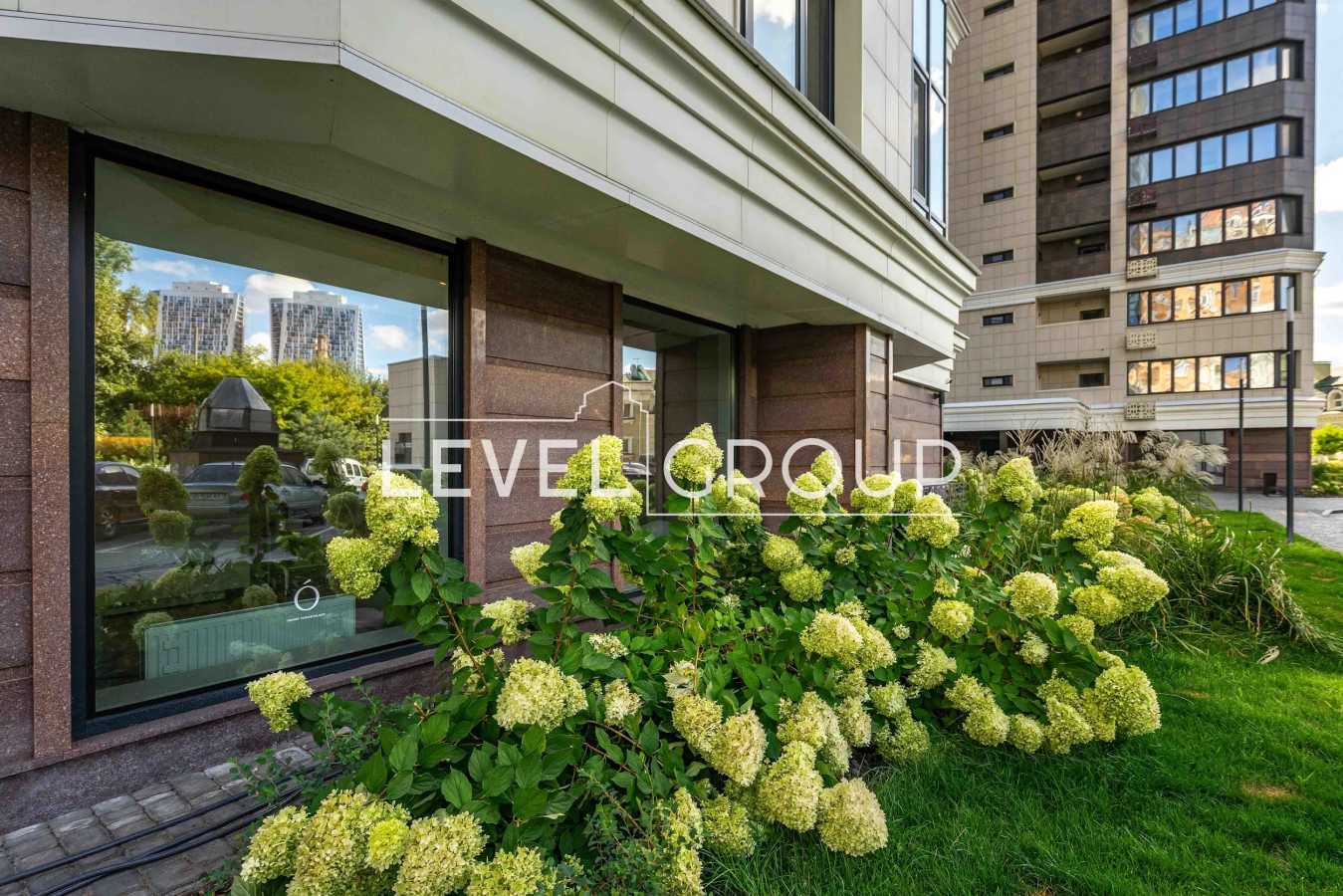 Продажа 2-комнатной квартиры 75.7 м², Златоустовская ул., 25