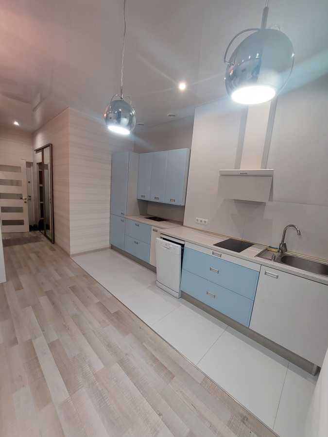 Аренда 1-комнатной квартиры 47 м², Жилянская ул., 118