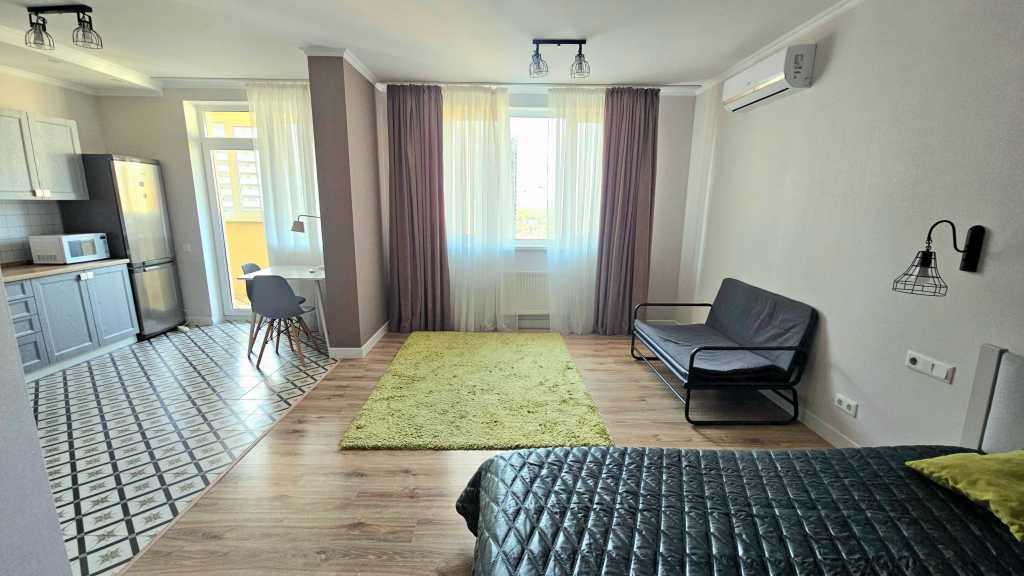Продажа 1-комнатной квартиры 42 м², Андрея Аболмасова ул., 4а