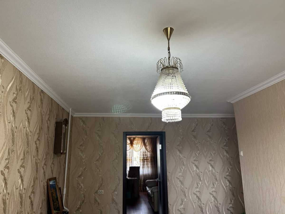 Продаж 4-кімнатної квартири 90 м², Мануиловском