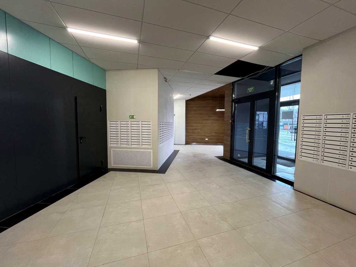 Продаж 2-кімнатної квартири 71 м², Родини Крістерів, 2
