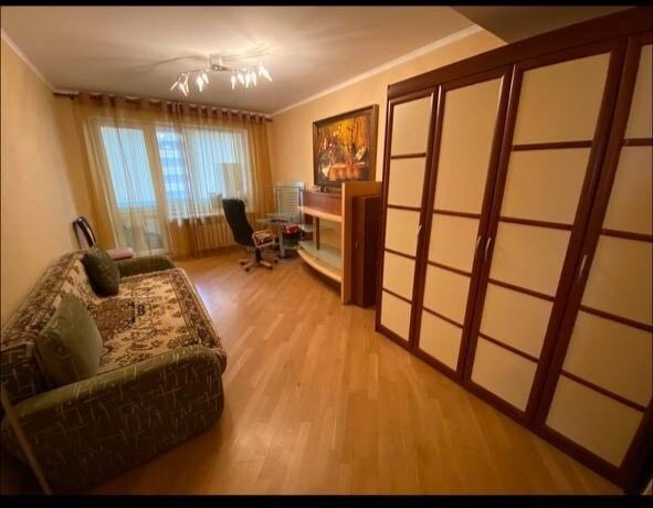 Оренда 3-кімнатної квартири 110 м², Лесі Українки бул., 21
