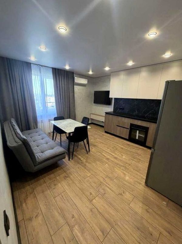 Продаж 1-кімнатної квартири 46 м², Краснопільська вул.