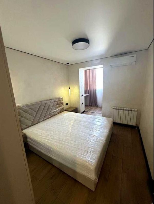 Продаж 1-кімнатної квартири 46 м², Краснопільська вул.