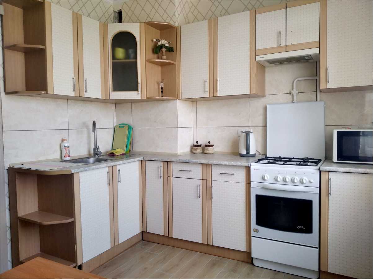 1-комнатная квартира посуточно 34 м², Каплуненко, 5