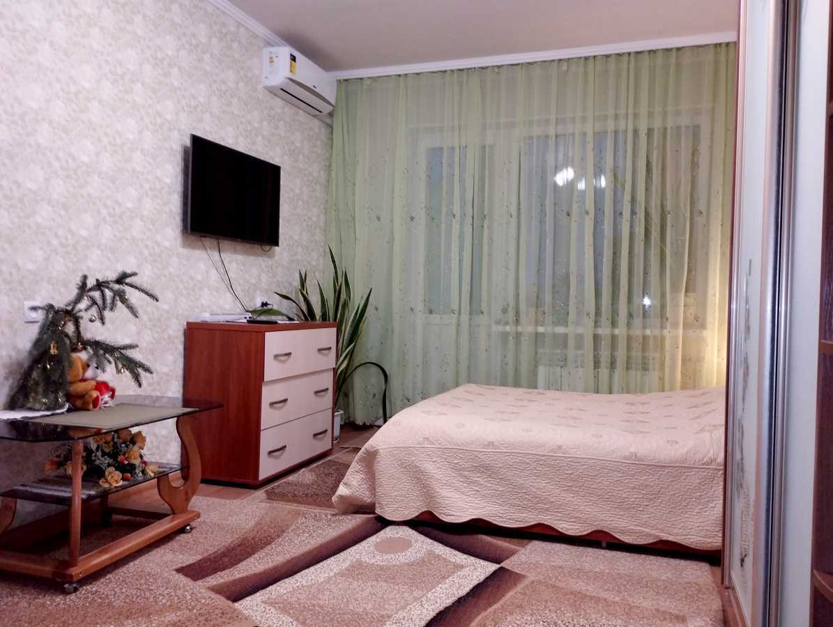 1-комнатная квартира посуточно 34 м², Каплуненко, 5