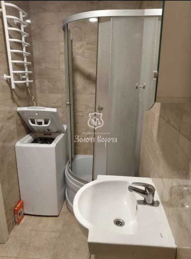 Продаж 1-кімнатної квартири 24 м², Машинобудівна вул., 41