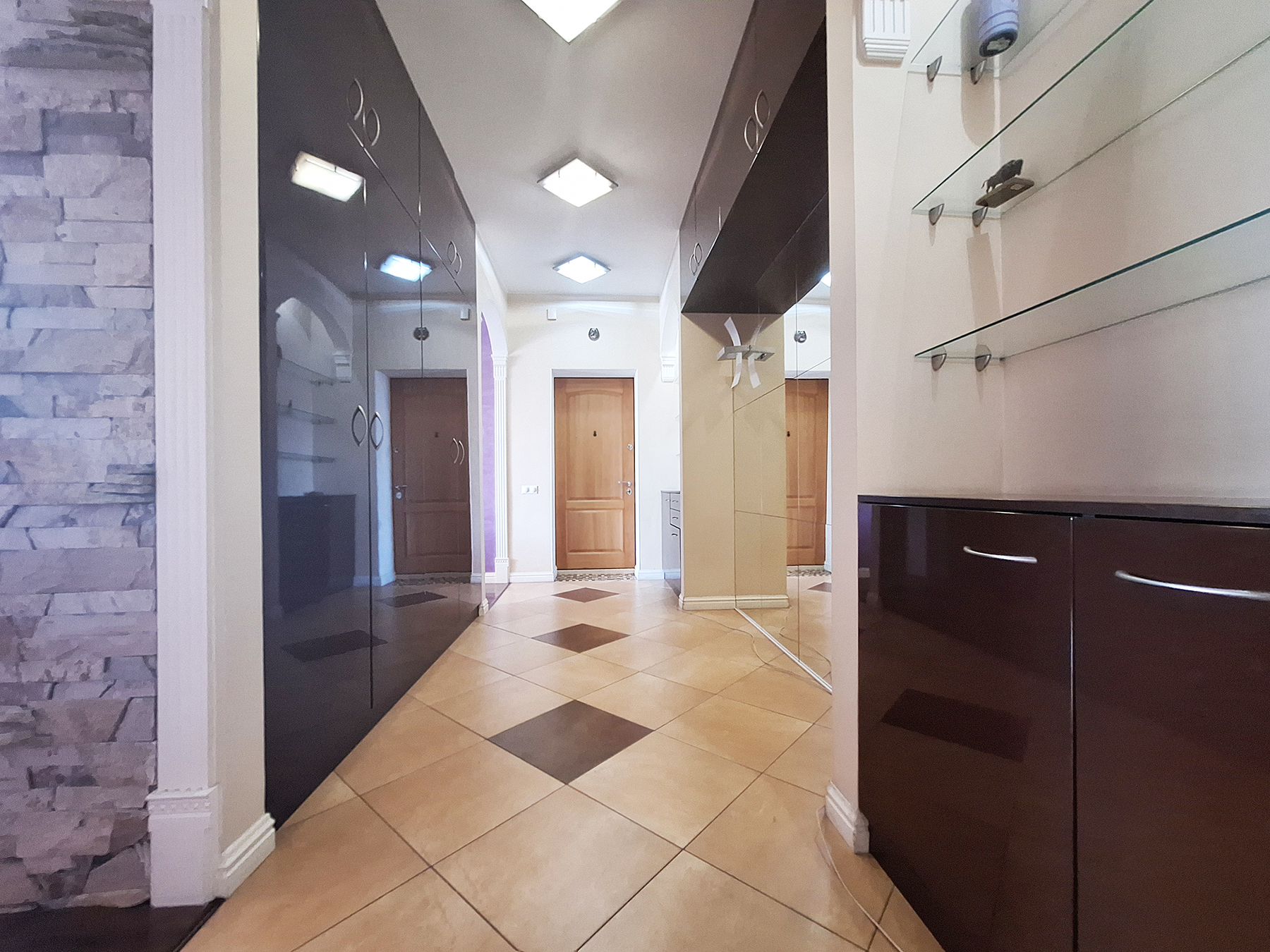 Аренда 2-комнатной квартиры 132 м², Вышгородская ул., 45/2