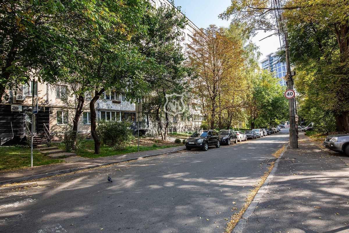 Продажа офиса 64 м², Зверинецкая ул., 61