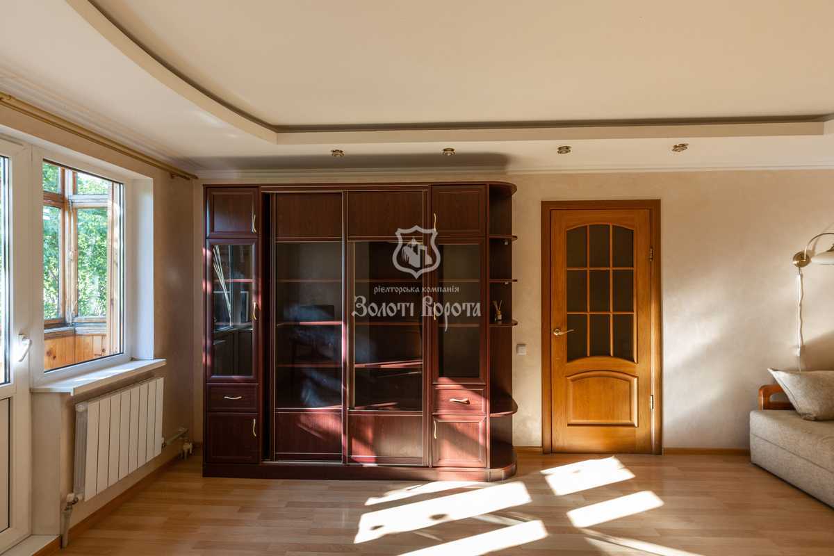 Продажа 2-комнатной квартиры 46 м², Метростроевская ул., 7