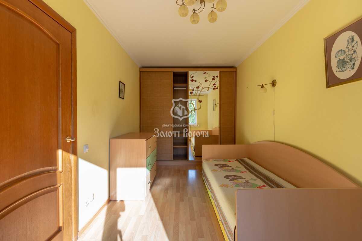 Продажа 2-комнатной квартиры 46 м², Метростроевская ул., 7