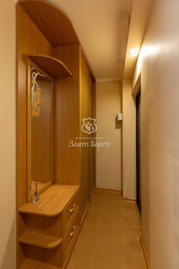 Продажа 2-комнатной квартиры 46 м², Метростроевская ул., 7
