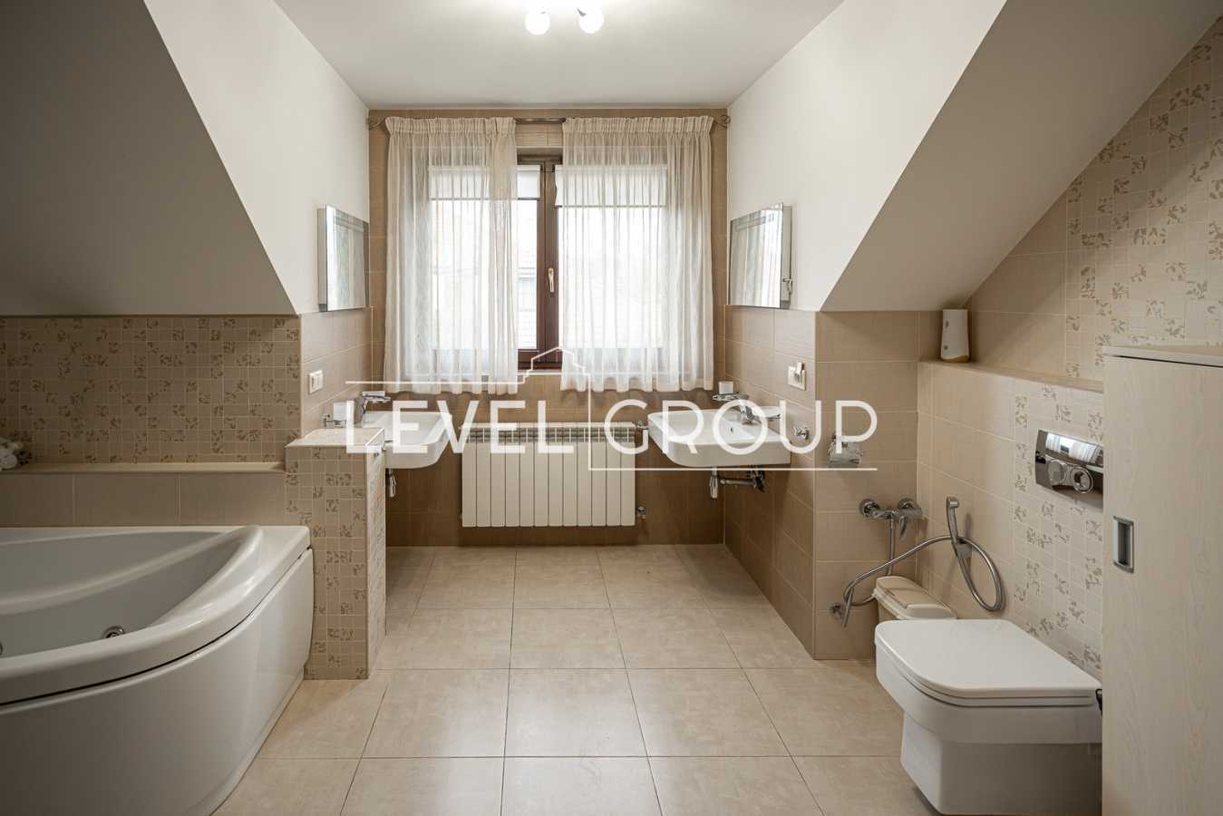 Продажа дома 262 м², Юлианська, 53