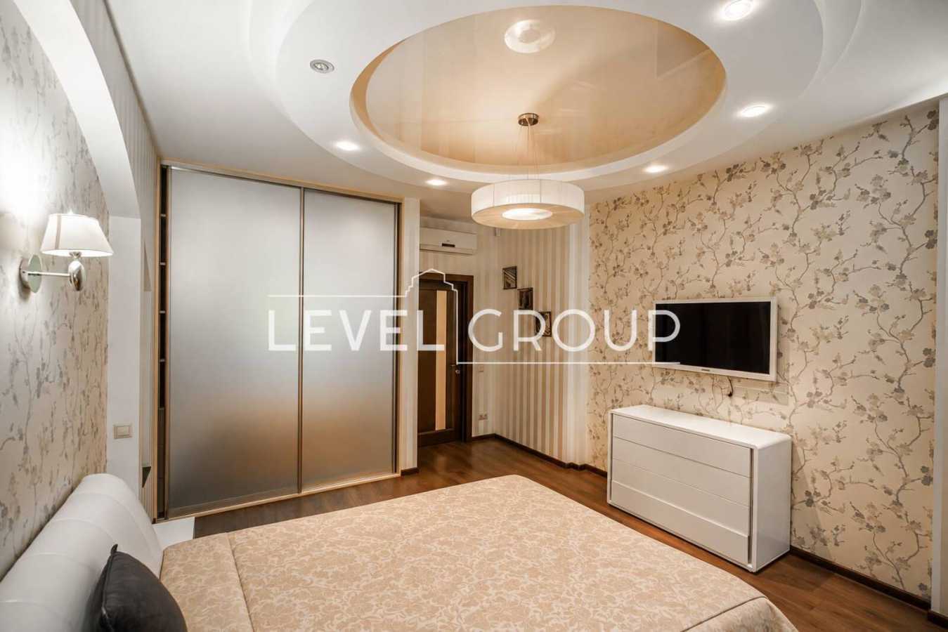 Продажа дома 262 м², Юлианська, 53