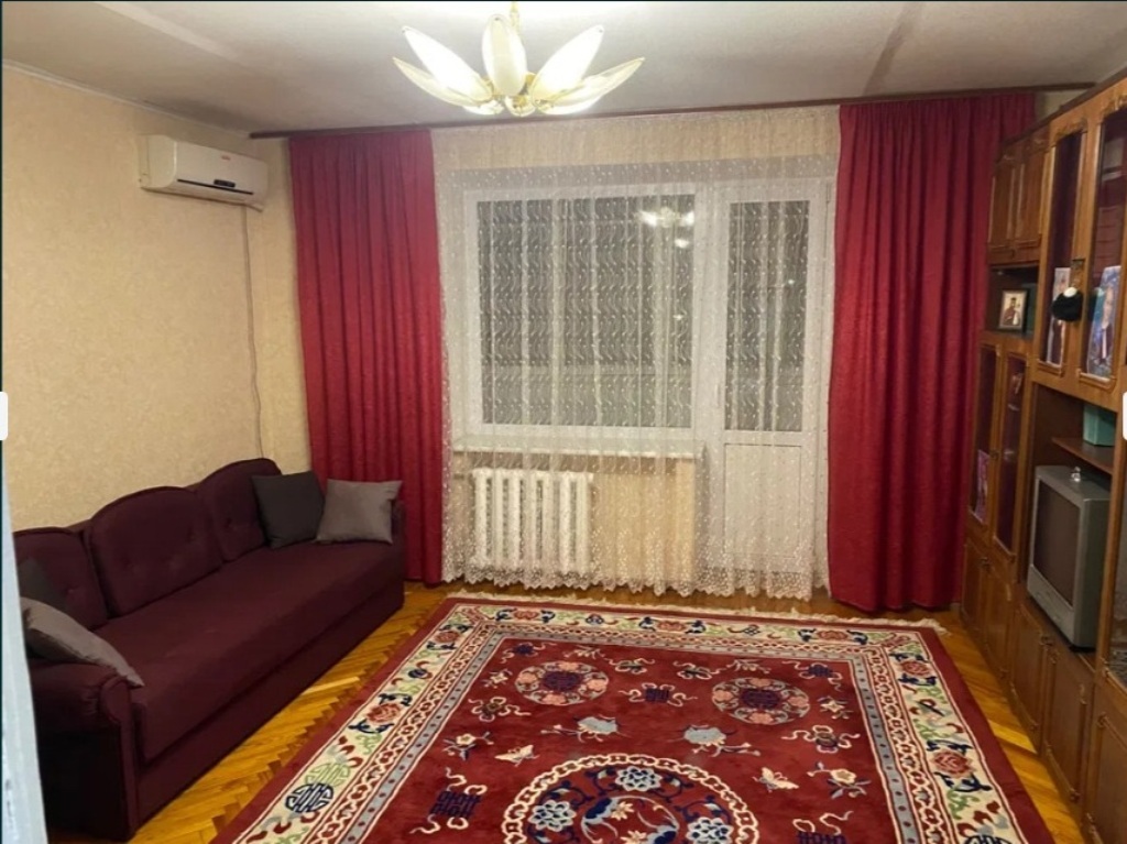 Аренда 3-комнатной квартиры 70 м², Бажова ул., 26