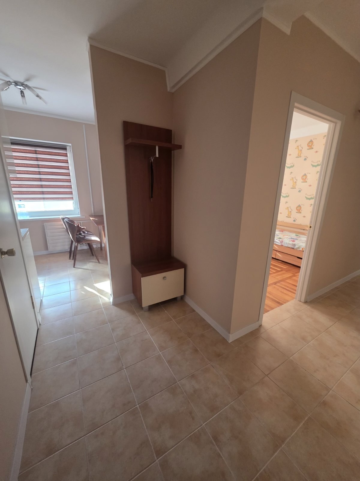 Аренда 3-комнатной квартиры 68 м², Новгородская ул., 7