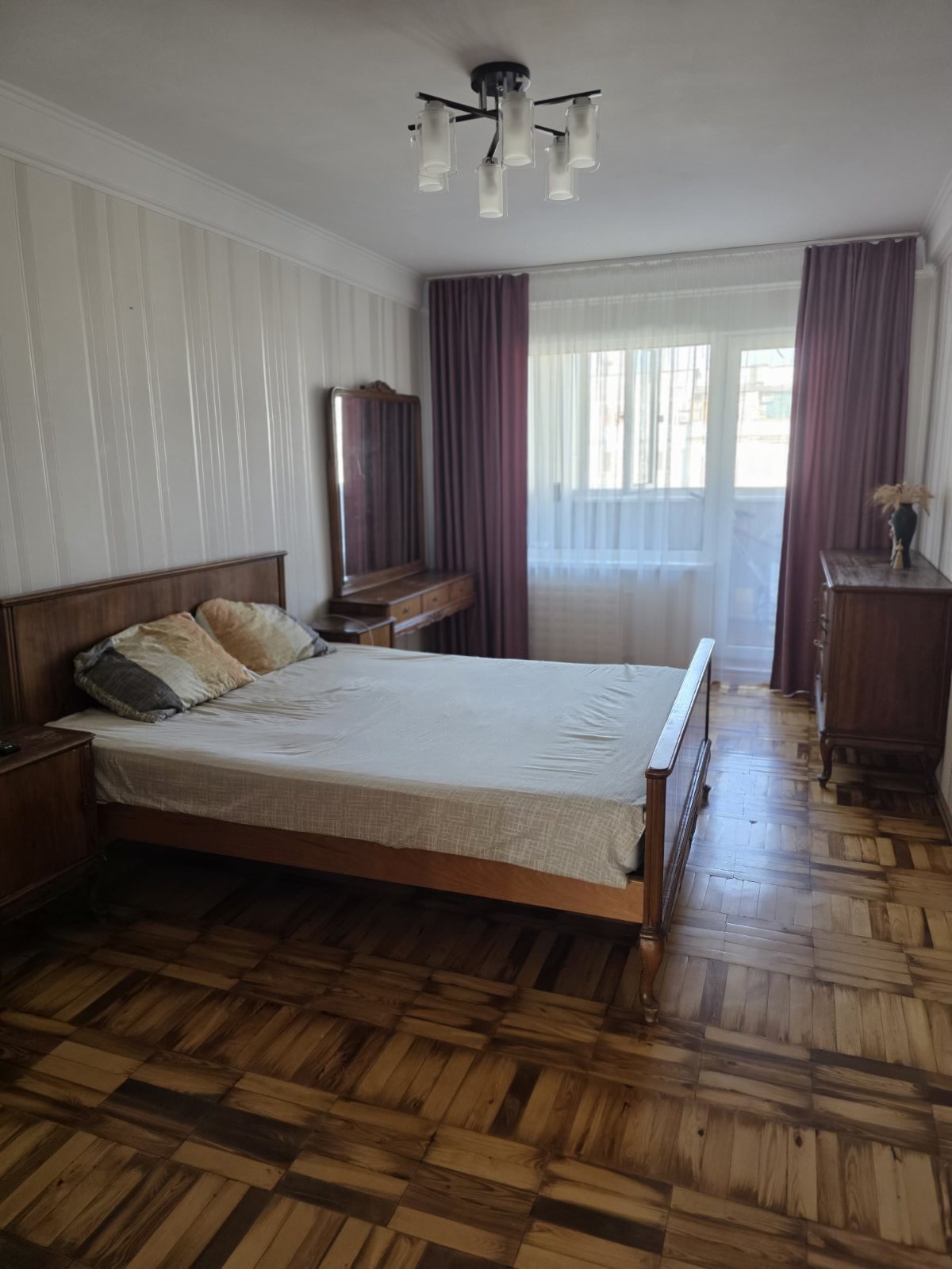 Аренда 3-комнатной квартиры 68 м², Новгородская ул., 7